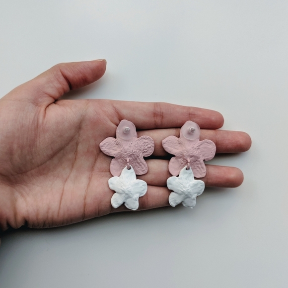 Double Pink Flower Earrings - Picture 2 of 3